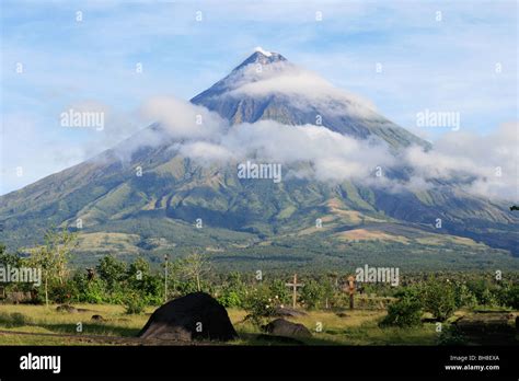 Mt mayon hi.
